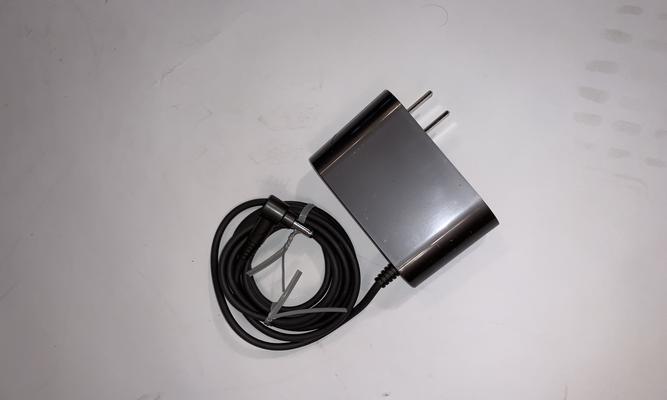 戴森充电器故障解决全攻略（戴森充电器故障解决技巧大揭秘！）