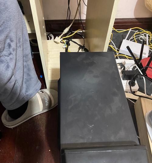 服务器系统U盘安装教程（一步步教你如何在服务器上使用U盘进行系统安装）